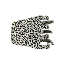 FEE BIG black dots